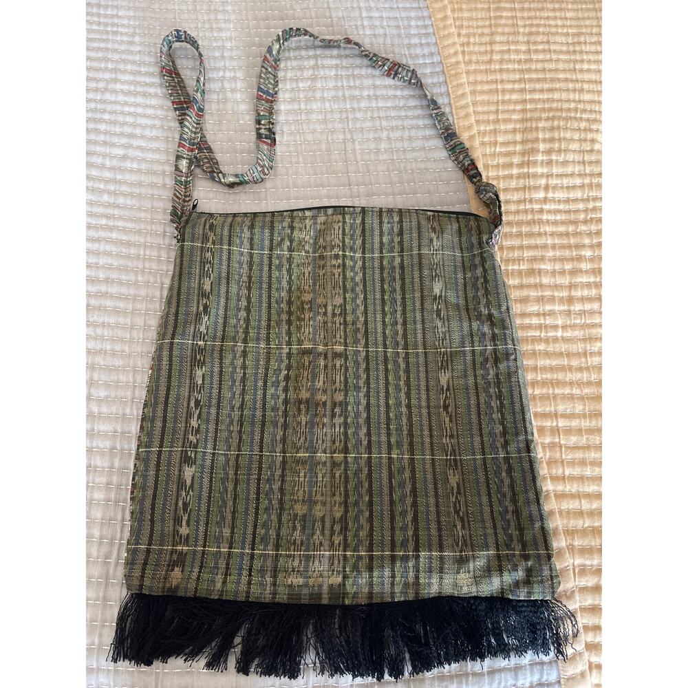 Handmade Guatemalan Crossbody bag - Picture 2 of 3